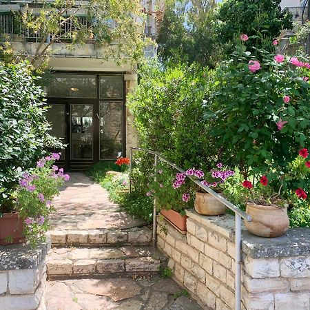 Annie'S Boutique Apartment In Jerusalem Ngoại thất bức ảnh
